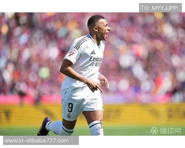 姆巴佩社交媒体分享团结照片期待国家德比再创佳绩