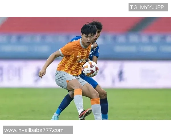 山东U20队表现出色杜月徵险些破门上半场战平上海U20队0比0